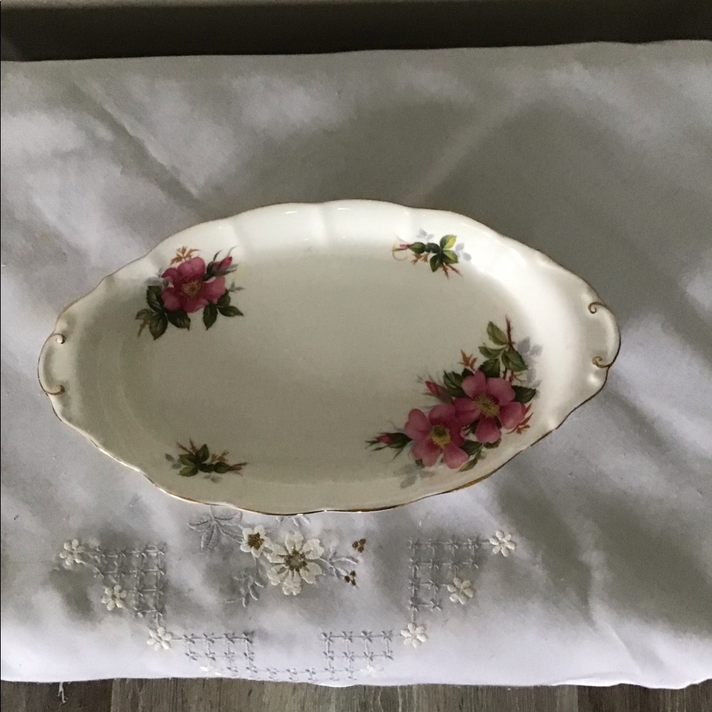 Vintage Royal Albert (Prairie Rose) small serving tray